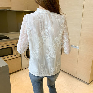 QIQI Women's Fashion Stylish Long Sleeves Elegant Vintage Floral Lace Blouse Top