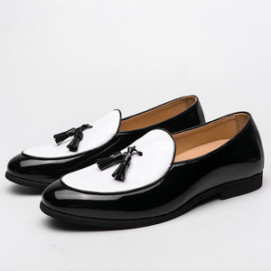 JKP Men's Fashion Tassel Design Leather Black & White Oxfords Dress Shoes - Divine Inspiration Styles