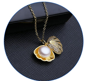 FENASY Women's Fine Fashion Golden Shell Genuine Pearl Necklace Jewelry - Divine Inspiration Styles