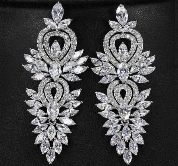 CWW Women's Fine Fashion Elegant Vintage Wedding & Special Events Earrings - Divine Inspiration Styles