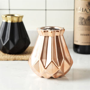 FREESON Elegant Diamond Mesh Design Porcelain Vases for Decorations - Divine Inspiration Styles