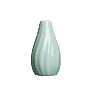 SOLEDI Ceramic Wavy Stripes Flower Vase for Home Decorations - Divine Inspiration Styles