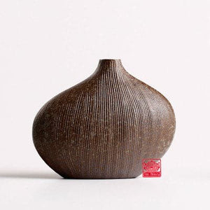 WISEAMONY Bold Retro Style Traditional Decor Vases for Home & Office Decorations - Divine Inspiration Styles
