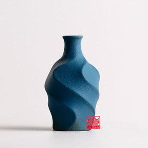 WISEAMONY Bold Retro Style Traditional Decor Vases for Home & Office Decorations - Divine Inspiration Styles