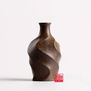 WISEAMONY Bold Retro Style Traditional Decor Vases for Home & Office Decorations - Divine Inspiration Styles