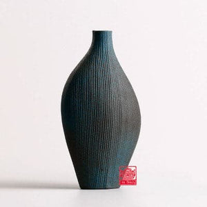 WISEAMONY Bold Retro Style Traditional Decor Vases for Home & Office Decorations - Divine Inspiration Styles